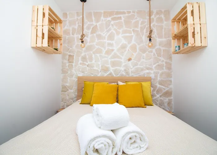 Апартаменты Amelie Old Town