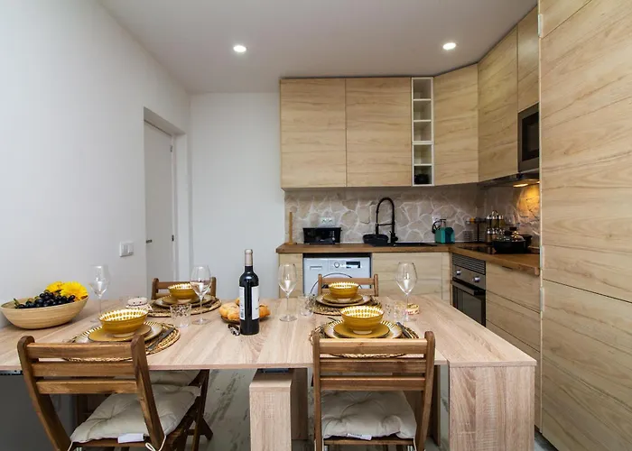 Amelie Old Town Апартаменты *